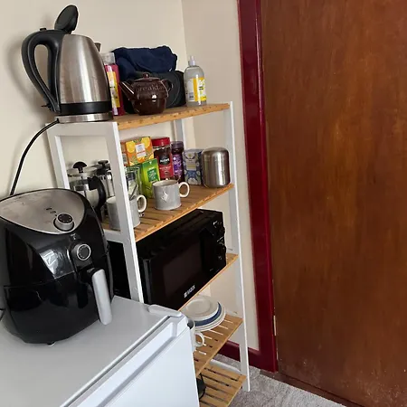 Rusty بيت ضيافة